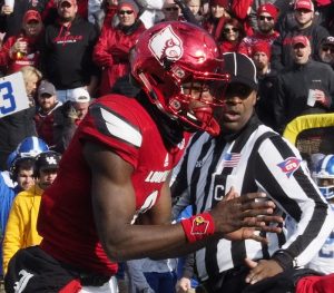 Another rocky day for Lamar Jackson in the season finale (Cindy Rice Shelton photo).